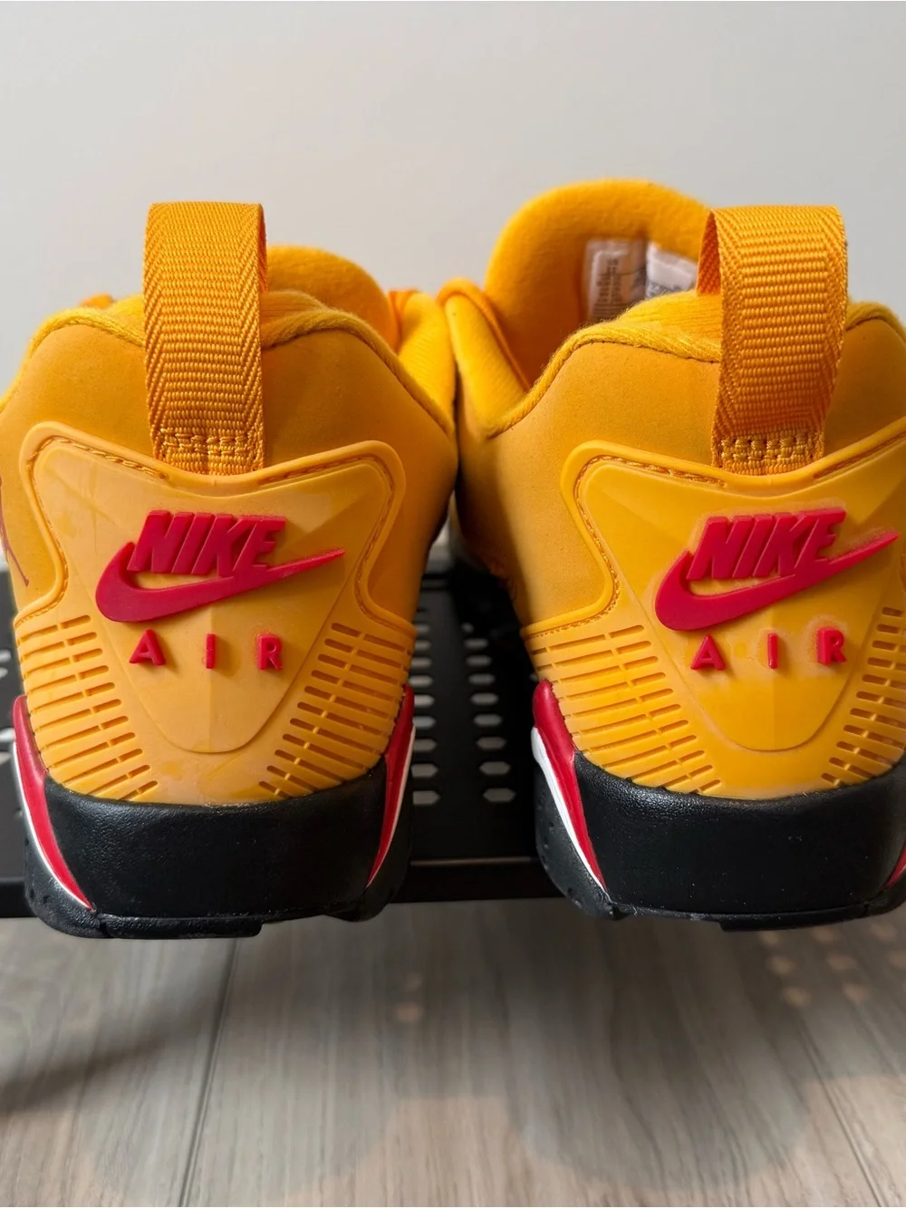 Jordan MVP 92 Taxi Size 11 NWT
